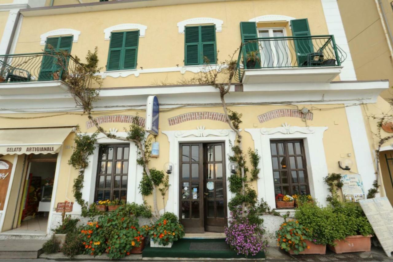Viviani Raffaella Hotel Monterosso al Mare Ngoại thất bức ảnh