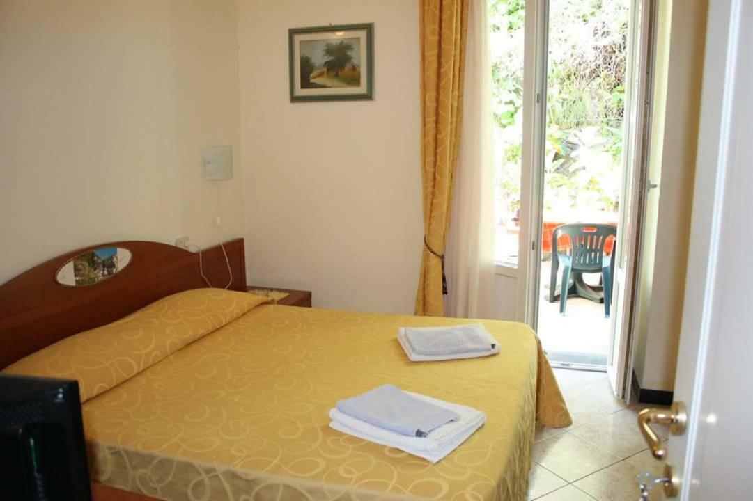 Viviani Raffaella Hotel Monterosso al Mare Ngoại thất bức ảnh