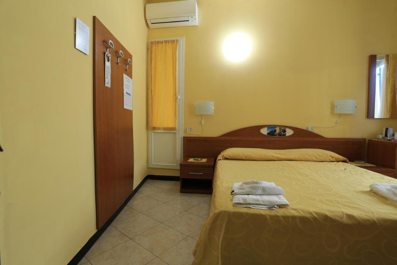 Viviani Raffaella Hotel Monterosso al Mare Ngoại thất bức ảnh